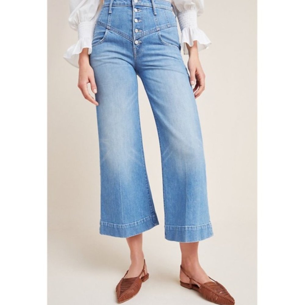 MOTHER Swooner Roller Yoke Crop Flare Jean - Picture 10 of 11